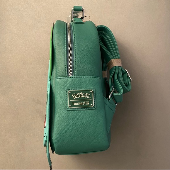 Bulbasaur Mini Backpack - Picture 2 of 4